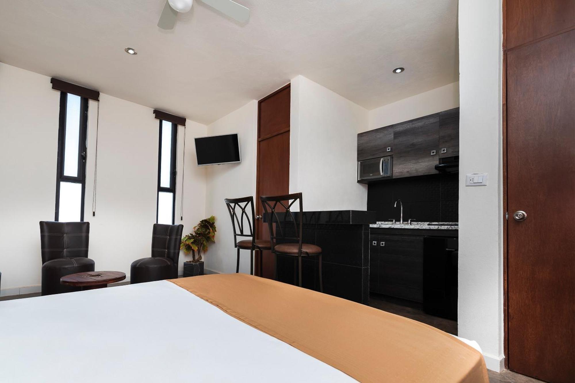 Capital O Hotel Joyma Suites, San Luis San Luis Potosí Exteriér fotografie