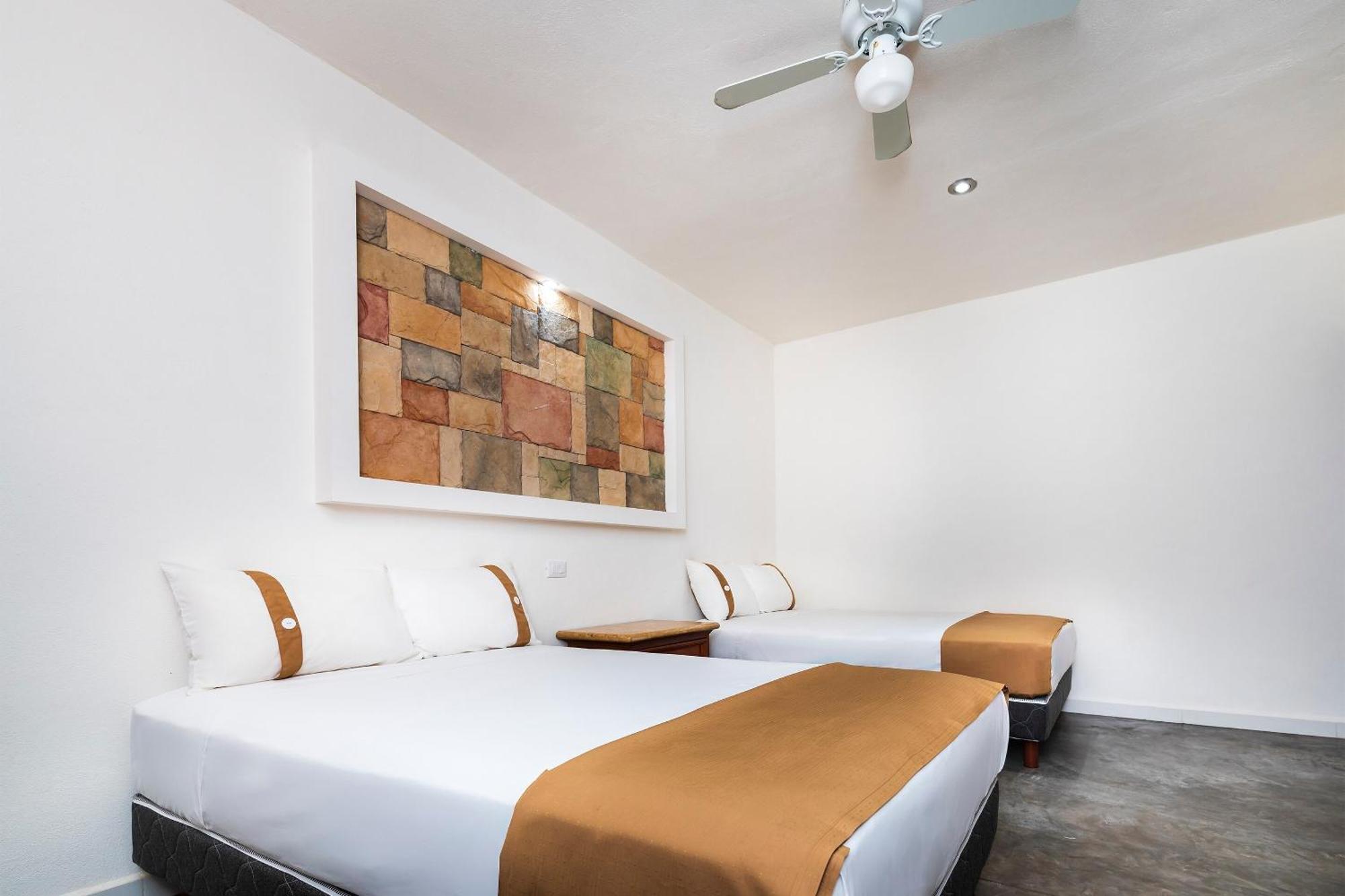 Capital O Hotel Joyma Suites, San Luis San Luis Potosí Exteriér fotografie