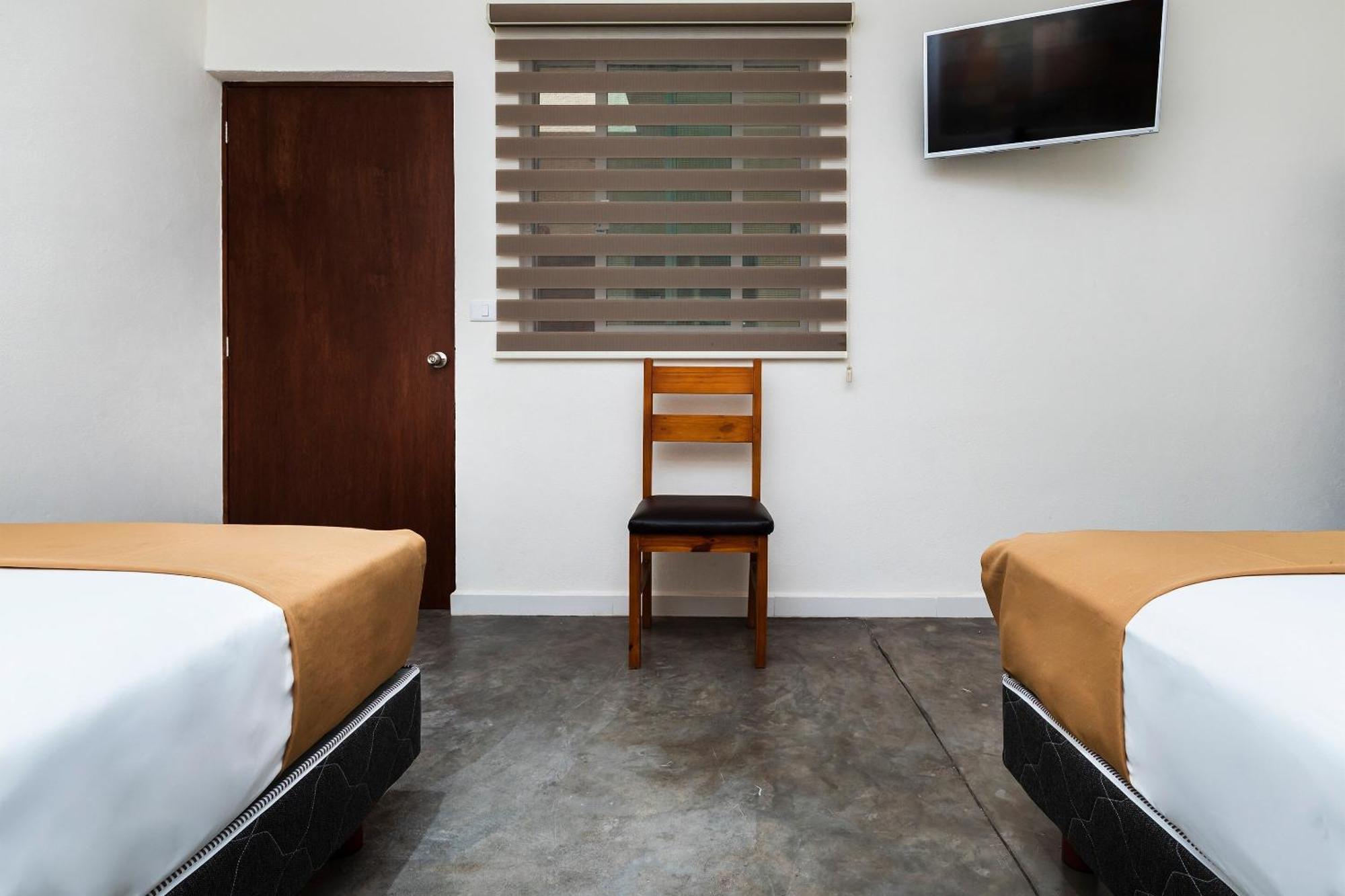 Capital O Hotel Joyma Suites, San Luis San Luis Potosí Exteriér fotografie