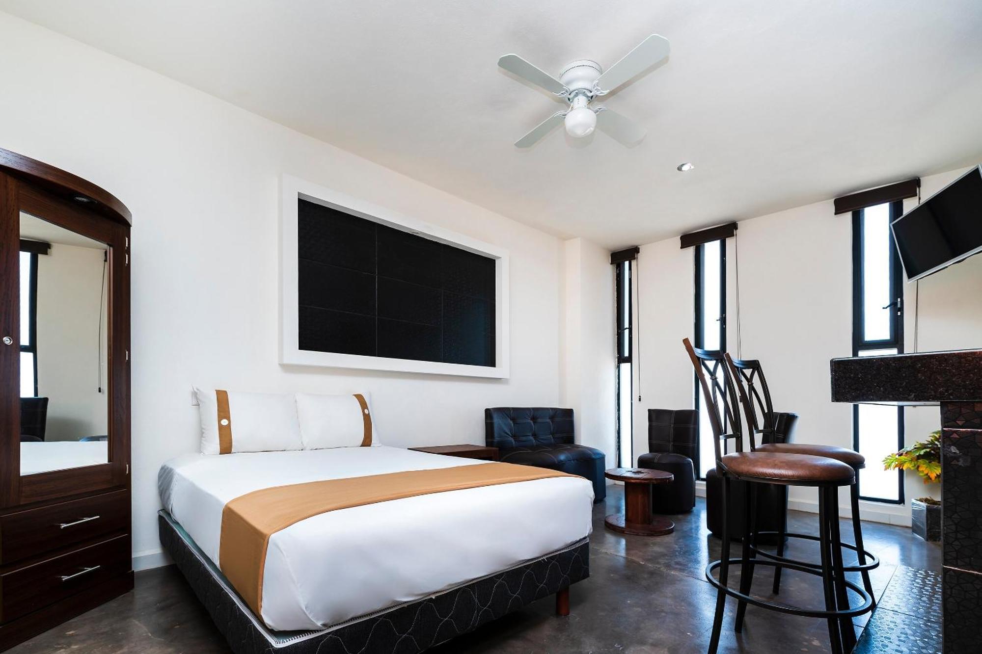 Capital O Hotel Joyma Suites, San Luis San Luis Potosí Exteriér fotografie